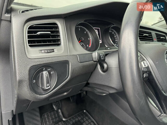 Чорний Фольксваген Гольф, об'ємом двигуна 1.6 л та пробігом 244 тис. км за 11200 $, фото 57 на Automoto.ua