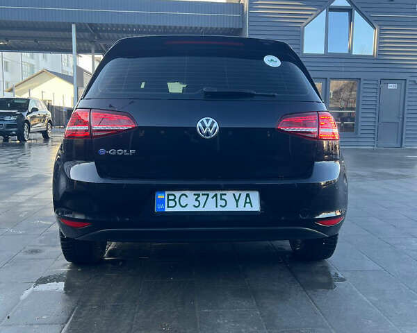 Черный Фольксваген Гольф, объемом двигателя 0 л и пробегом 221 тыс. км за 7500 $, фото 3 на Automoto.ua