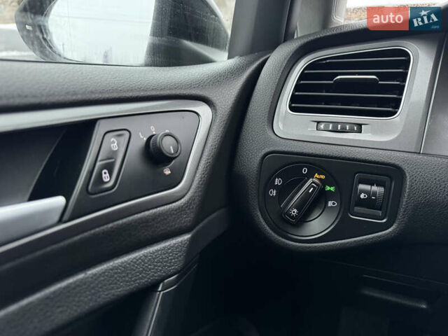 Чорний Фольксваген Гольф, об'ємом двигуна 1.6 л та пробігом 249 тис. км за 9700 $, фото 20 на Automoto.ua