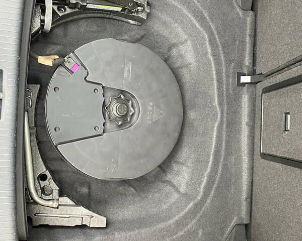 Черный Фольксваген Гольф, объемом двигателя 1.8 л и пробегом 152 тыс. км за 6700 $, фото 14 на Automoto.ua