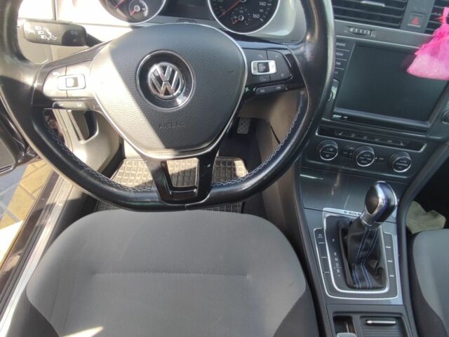 Черный Фольксваген Гольф, объемом двигателя 0 л и пробегом 177 тыс. км за 9200 $, фото 7 на Automoto.ua