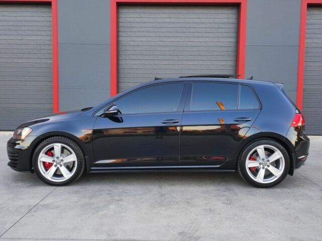 Чорний Фольксваген Гольф, об'ємом двигуна 2 л та пробігом 153 тис. км за 12900 $, фото 5 на Automoto.ua