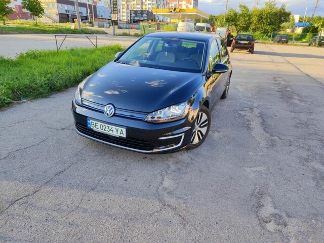 Чорний Фольксваген Гольф, об'ємом двигуна 0 л та пробігом 111 тис. км за 9500 $, фото 1 на Automoto.ua