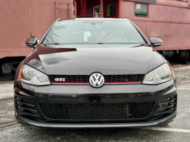 Чорний Фольксваген Гольф, об'ємом двигуна 2 л та пробігом 77 тис. км за 3800 $, фото 1 на Automoto.ua