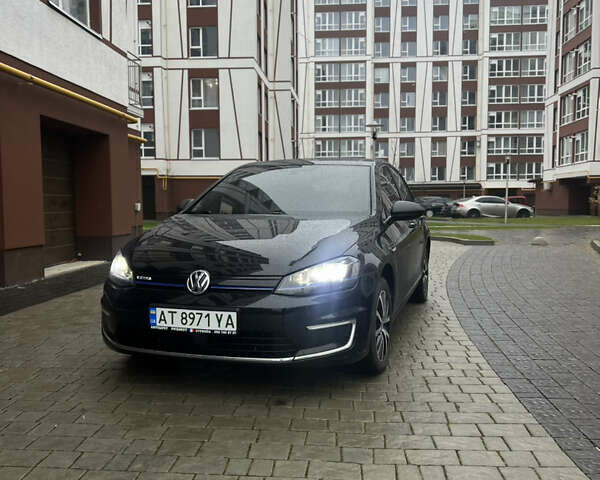 Черный Фольксваген Гольф, объемом двигателя 0 л и пробегом 148 тыс. км за 8500 $, фото 1 на Automoto.ua
