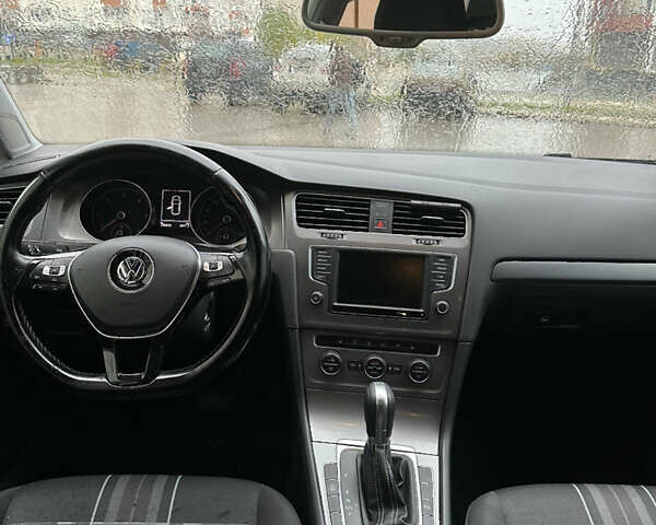 Чорний Фольксваген Гольф, об'ємом двигуна 1.6 л та пробігом 246 тис. км за 12600 $, фото 5 на Automoto.ua