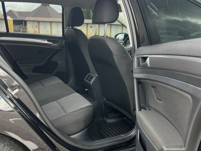 Чорний Фольксваген Гольф, об'ємом двигуна 1.6 л та пробігом 257 тис. км за 10800 $, фото 15 на Automoto.ua