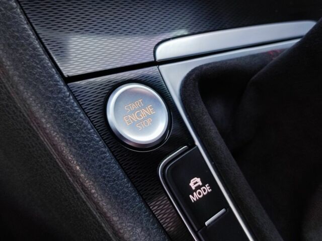 Чорний Фольксваген Гольф, об'ємом двигуна 2 л та пробігом 153 тис. км за 12900 $, фото 18 на Automoto.ua