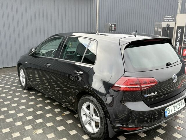 Черный Фольксваген Гольф, объемом двигателя 0 л и пробегом 111 тыс. км за 10700 $, фото 8 на Automoto.ua