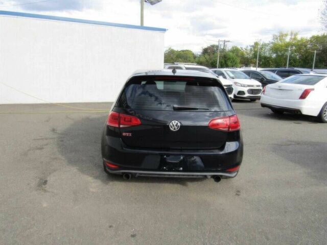 Чорний Фольксваген Гольф, об'ємом двигуна 2 л та пробігом 71 тис. км за 3800 $, фото 5 на Automoto.ua