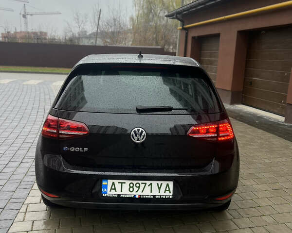 Черный Фольксваген Гольф, объемом двигателя 0 л и пробегом 148 тыс. км за 8500 $, фото 7 на Automoto.ua