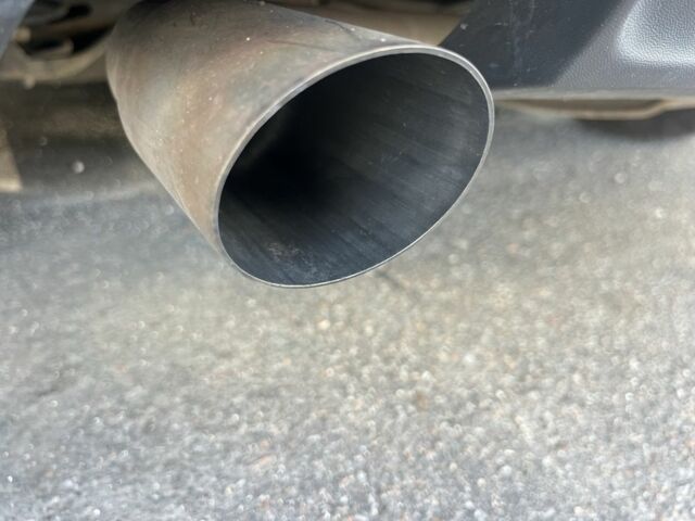 Чорний Фольксваген Гольф, об'ємом двигуна 1.6 л та пробігом 257 тис. км за 10800 $, фото 12 на Automoto.ua