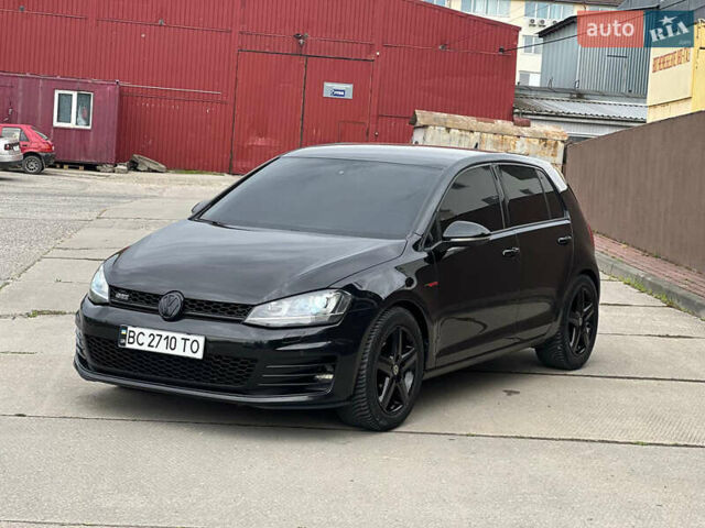 Черный Фольксваген Гольф, объемом двигателя 1.6 л и пробегом 274 тыс. км за 9950 $, фото 2 на Automoto.ua