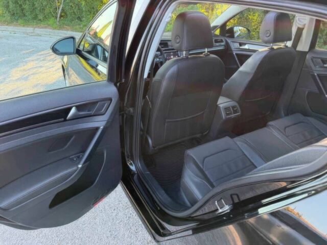 Черный Фольксваген Гольф, объемом двигателя 2 л и пробегом 72 тыс. км за 2400 $, фото 14 на Automoto.ua