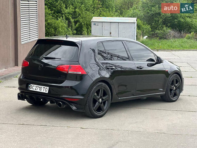 Черный Фольксваген Гольф, объемом двигателя 1.6 л и пробегом 274 тыс. км за 9950 $, фото 4 на Automoto.ua