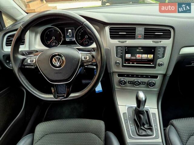 Фольксваген Гольф 2015 в Сваляве на Automoto.ua Черный Фольксваген Гольф, объемом двигателя 1.97 л и пробегом 253 тыс. км за 15500 $, фото 50 на Automoto.ua