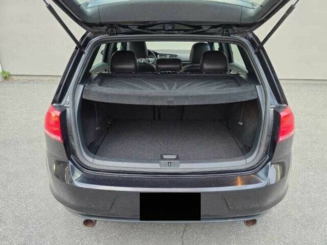 Черный Фольксваген Гольф, объемом двигателя 2 л и пробегом 122 тыс. км за 4000 $, фото 21 на Automoto.ua