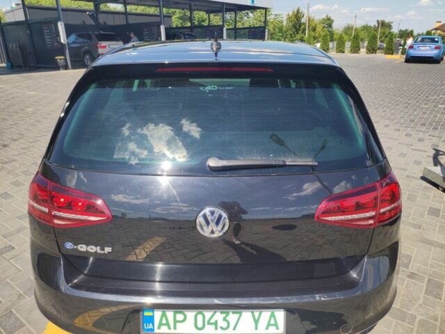 Черный Фольксваген Гольф, объемом двигателя 0 л и пробегом 177 тыс. км за 9200 $, фото 2 на Automoto.ua