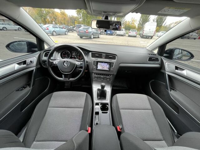 Чорний Фольксваген Гольф, об'ємом двигуна 1.6 л та пробігом 257 тис. км за 10800 $, фото 23 на Automoto.ua