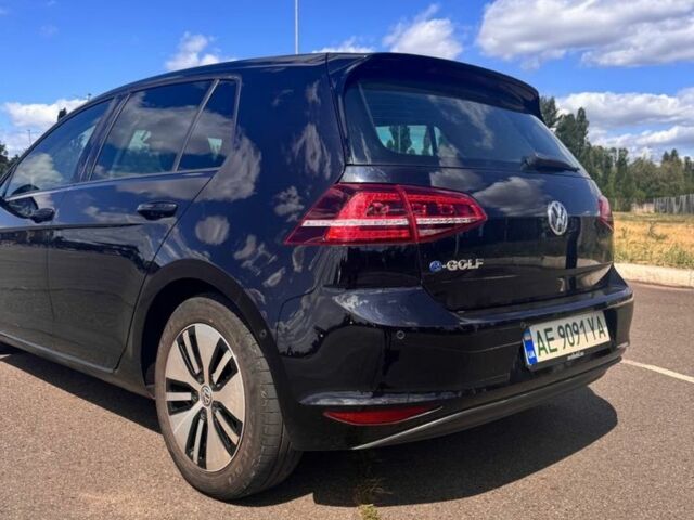 Черный Фольксваген Гольф, объемом двигателя 0 л и пробегом 181 тыс. км за 7799 $, фото 1 на Automoto.ua