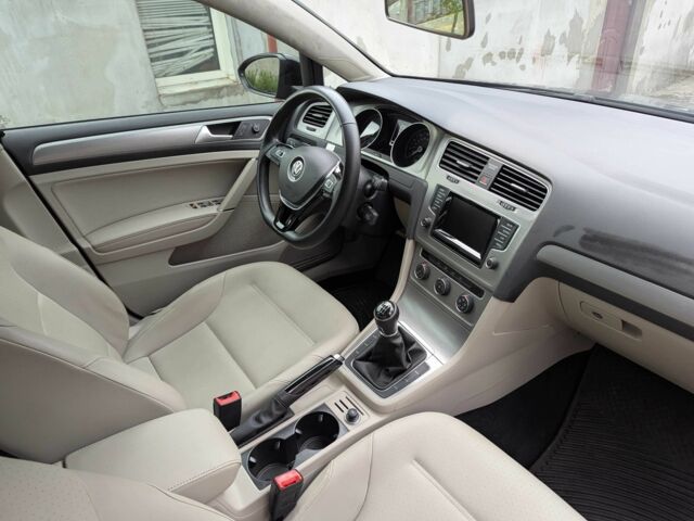 Черный Фольксваген Гольф, объемом двигателя 2 л и пробегом 95 тыс. км за 14200 $, фото 21 на Automoto.ua