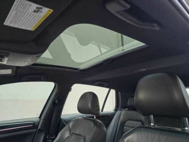 Черный Фольксваген Гольф, объемом двигателя 2 л и пробегом 122 тыс. км за 4000 $, фото 20 на Automoto.ua