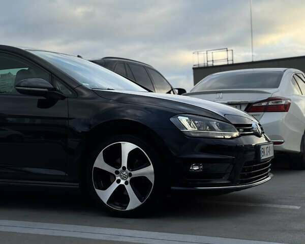 Черный Фольксваген Гольф, объемом двигателя 1.97 л и пробегом 145 тыс. км за 17000 $, фото 3 на Automoto.ua