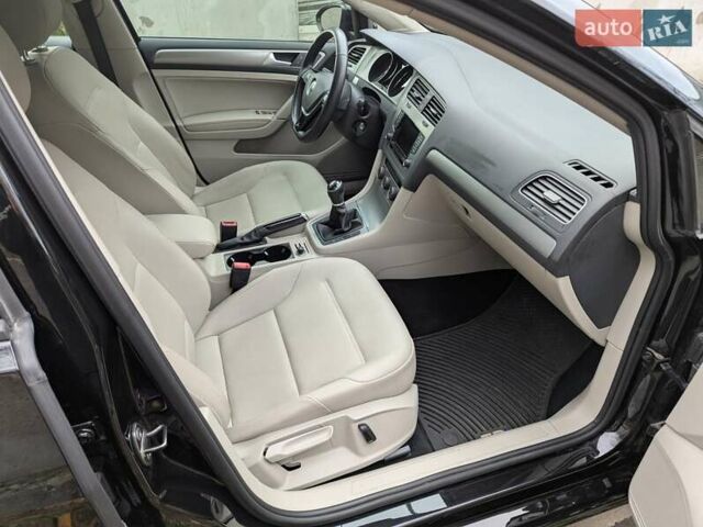 Чорний Фольксваген Гольф, об'ємом двигуна 1.97 л та пробігом 95 тис. км за 14200 $, фото 23 на Automoto.ua