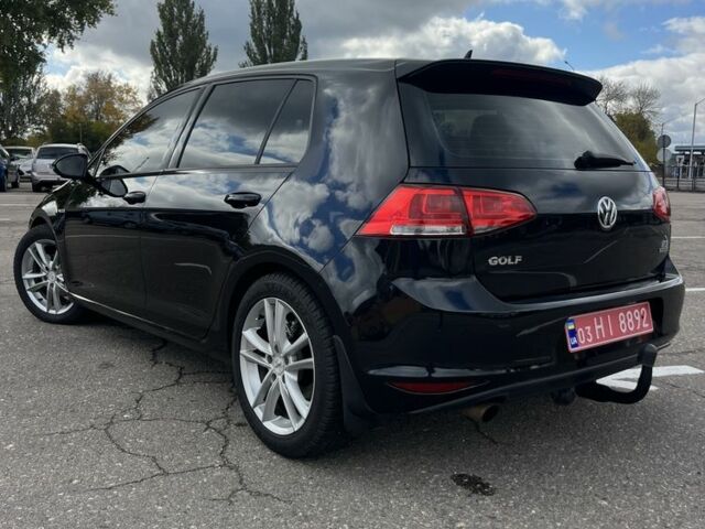 Чорний Фольксваген Гольф, об'ємом двигуна 1.6 л та пробігом 257 тис. км за 10800 $, фото 4 на Automoto.ua