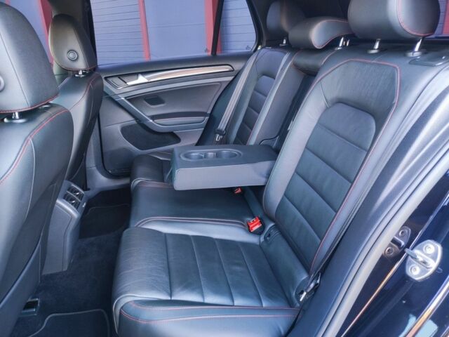 Чорний Фольксваген Гольф, об'ємом двигуна 2 л та пробігом 153 тис. км за 12900 $, фото 11 на Automoto.ua