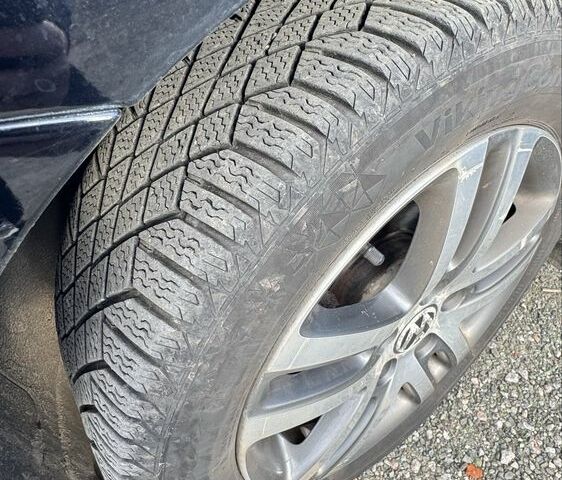 Черный Фольксваген Гольф, объемом двигателя 0 л и пробегом 125 тыс. км за 9700 $, фото 6 на Automoto.ua