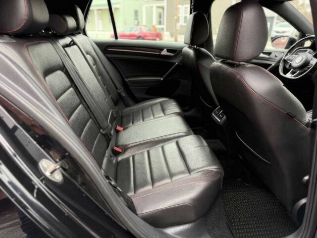 Чорний Фольксваген Гольф, об'ємом двигуна 2 л та пробігом 77 тис. км за 3800 $, фото 11 на Automoto.ua