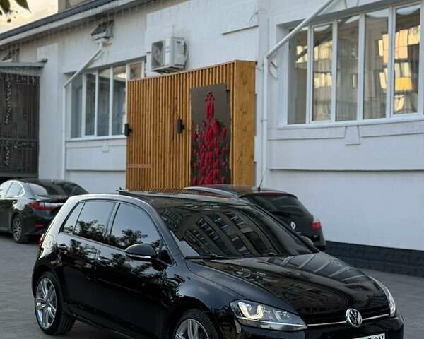 Черный Фольксваген Гольф, объемом двигателя 1.97 л и пробегом 135 тыс. км за 16000 $, фото 2 на Automoto.ua