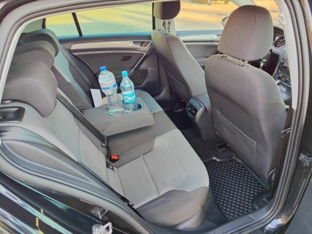 Чорний Фольксваген Гольф, об'ємом двигуна 0 л та пробігом 111 тис. км за 9500 $, фото 13 на Automoto.ua