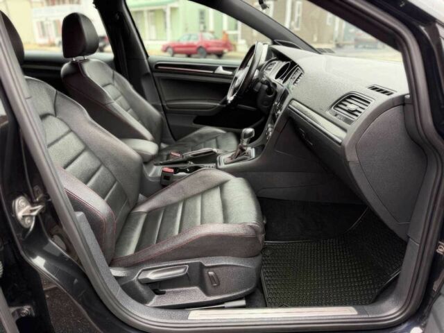 Чорний Фольксваген Гольф, об'ємом двигуна 2 л та пробігом 77 тис. км за 3800 $, фото 10 на Automoto.ua