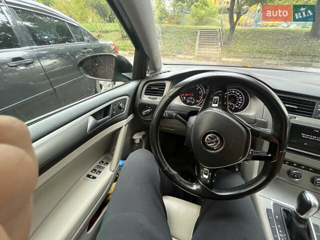 Черный Фольксваген Гольф, объемом двигателя 1.8 л и пробегом 180 тыс. км за 11000 $, фото 7 на Automoto.ua