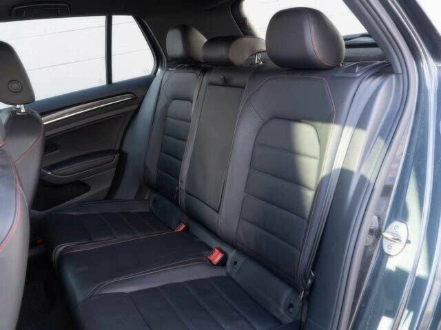 Чорний Фольксваген Гольф, об'ємом двигуна 2 л та пробігом 80 тис. км за 5500 $, фото 13 на Automoto.ua