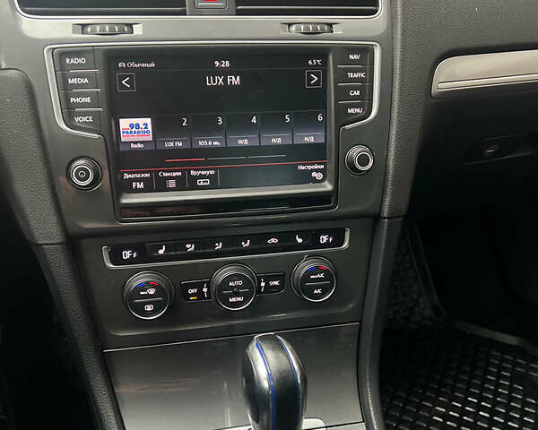 Черный Фольксваген Гольф, объемом двигателя 0 л и пробегом 148 тыс. км за 8500 $, фото 16 на Automoto.ua