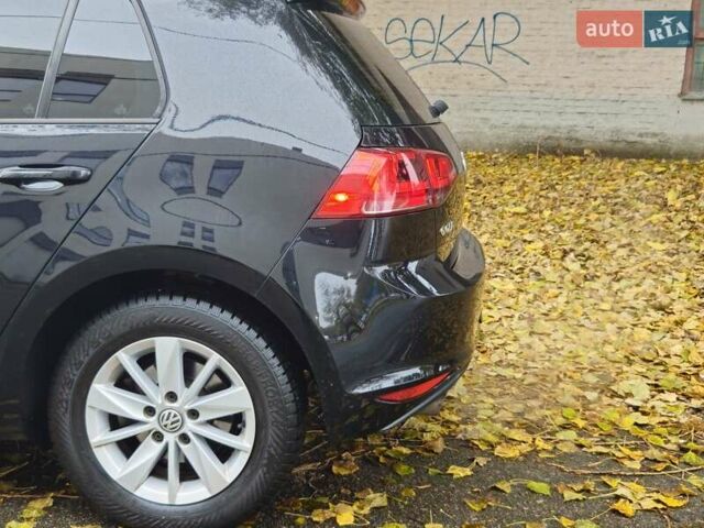 Черный Фольксваген Гольф, объемом двигателя 1.8 л и пробегом 169 тыс. км за 11800 $, фото 2 на Automoto.ua