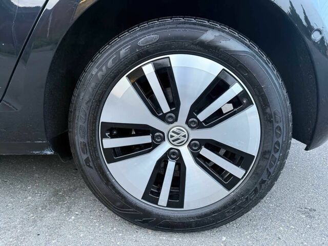 Чорний Фольксваген Гольф, об'ємом двигуна 0 л та пробігом 76 тис. км за 8000 $, фото 13 на Automoto.ua