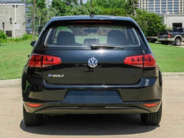 Черный Фольксваген Гольф, объемом двигателя 0 л и пробегом 79 тыс. км за 5500 $, фото 3 на Automoto.ua