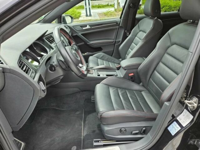 Чорний Фольксваген Гольф, об'ємом двигуна 2 л та пробігом 80 тис. км за 3600 $, фото 9 на Automoto.ua