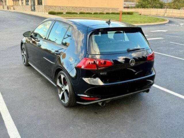 Чорний Фольксваген Гольф, об'ємом двигуна 2 л та пробігом 110 тис. км за 11200 $, фото 5 на Automoto.ua