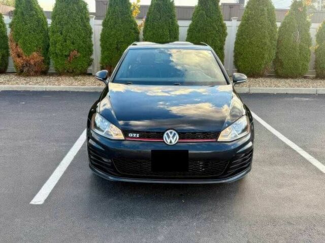 Чорний Фольксваген Гольф, об'ємом двигуна 2 л та пробігом 110 тис. км за 11200 $, фото 1 на Automoto.ua