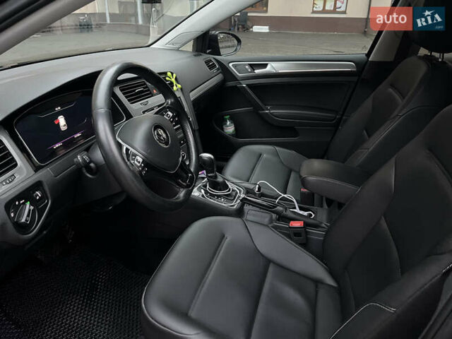 Чорний Фольксваген Гольф, об'ємом двигуна 1.8 л та пробігом 151 тис. км за 13000 $, фото 6 на Automoto.ua