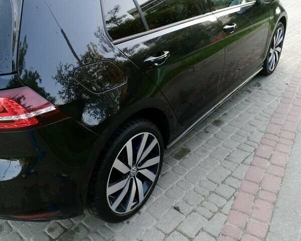 Черный Фольксваген Гольф, объемом двигателя 1.4 л и пробегом 108 тыс. км за 16400 $, фото 6 на Automoto.ua