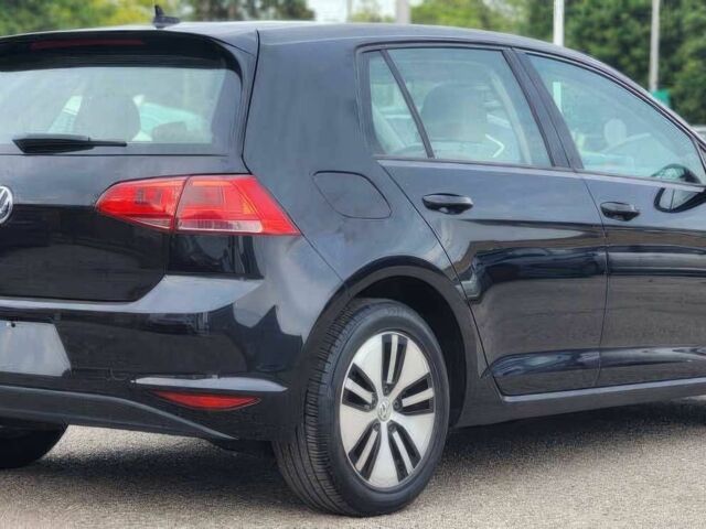 Черный Фольксваген Гольф, объемом двигателя 0 л и пробегом 80 тыс. км за 6200 $, фото 5 на Automoto.ua