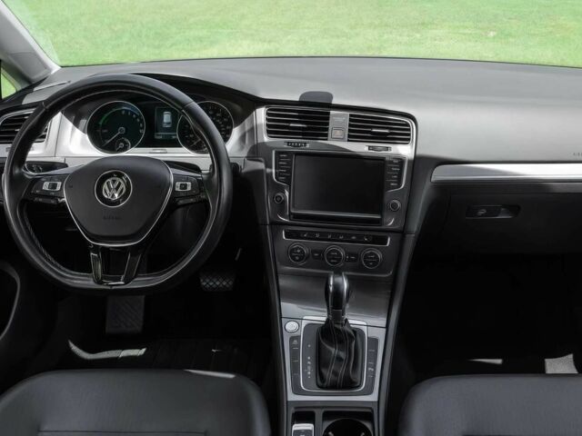 Черный Фольксваген Гольф, объемом двигателя 0 л и пробегом 78 тыс. км за 3900 $, фото 10 на Automoto.ua