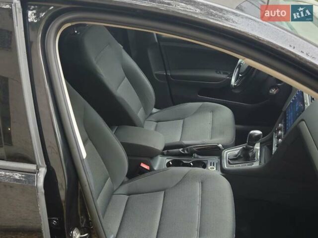 Черный Фольксваген Гольф, объемом двигателя 1.8 л и пробегом 169 тыс. км за 11800 $, фото 15 на Automoto.ua