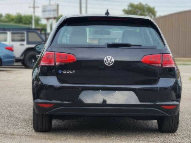 Черный Фольксваген Гольф, объемом двигателя 0 л и пробегом 80 тыс. км за 6200 $, фото 6 на Automoto.ua